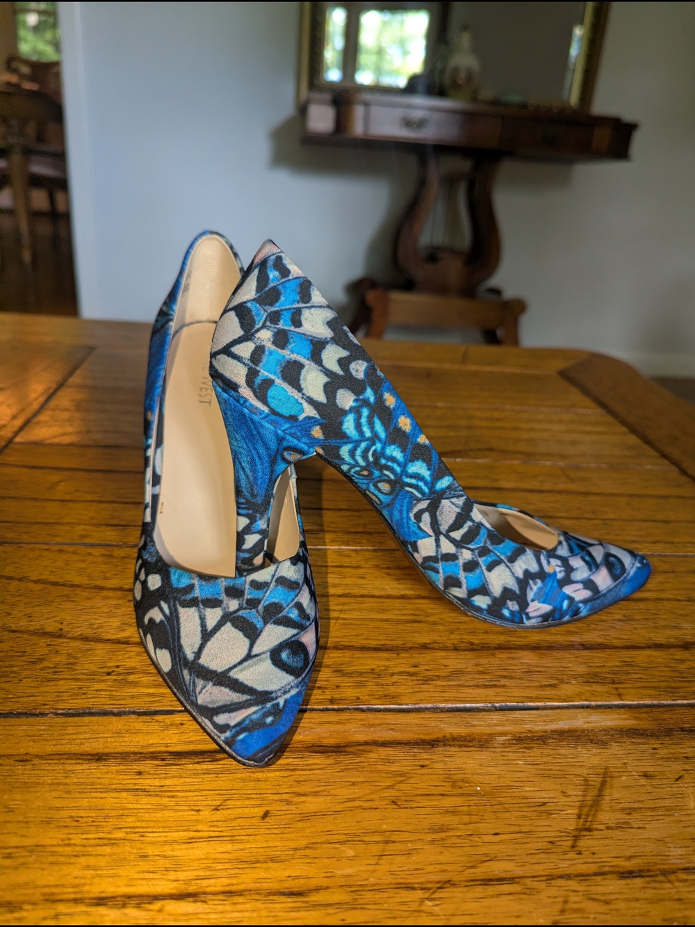 Nine West Blue Patterned Pointed-Toe Pumps - Picture 10 of 11